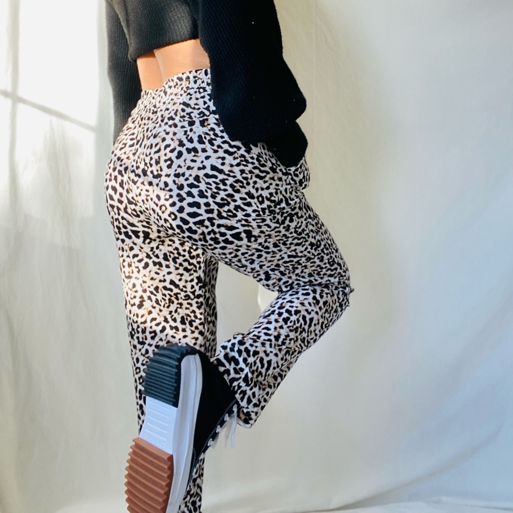 Calvin Klein Leopard Print Pants XS